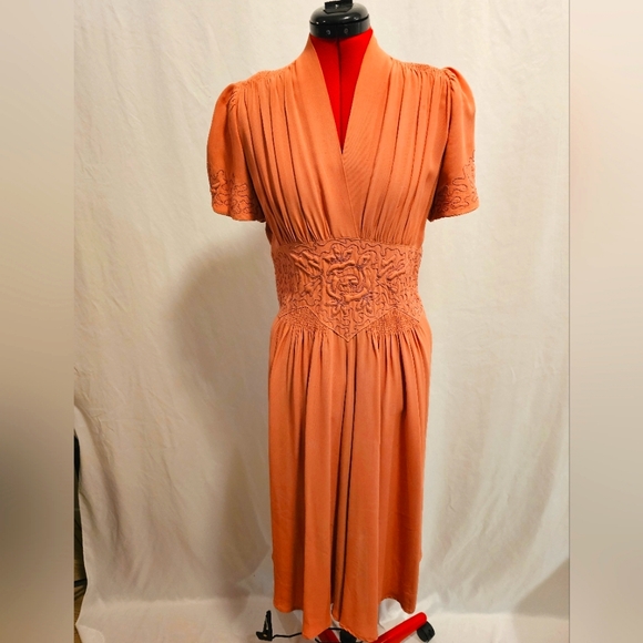 Vintage Dusty Rose Colored Dress - Picture 4 of 7